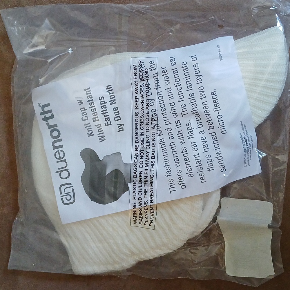 Due North Knit Cap w/ Wind Resistant Earflaps - cream